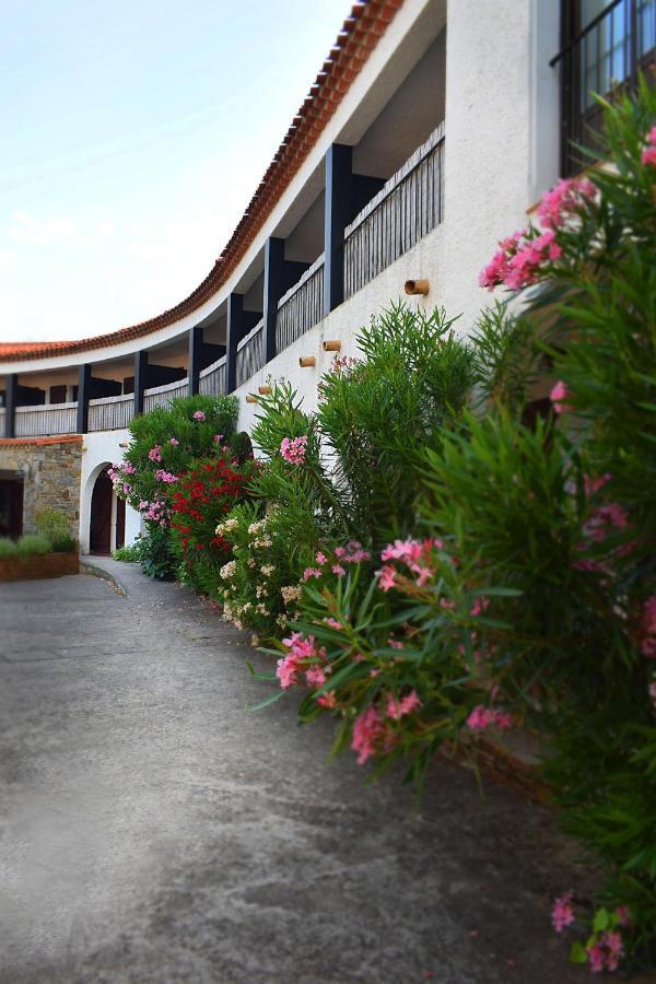 Logis Hotel Restaurant Le Top Du Roulier Capendu المظهر الخارجي الصورة